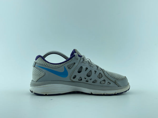 NIKE DUAL FUSION 37.5