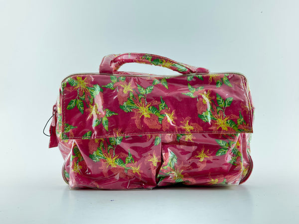 TOILETRY KIT