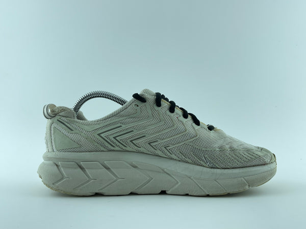 Hoka One One 42.5