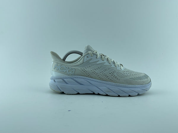 HOKA ONE ONE 42.5