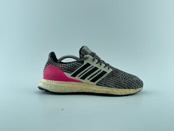 ADIDAS ULTRA BOOST 40