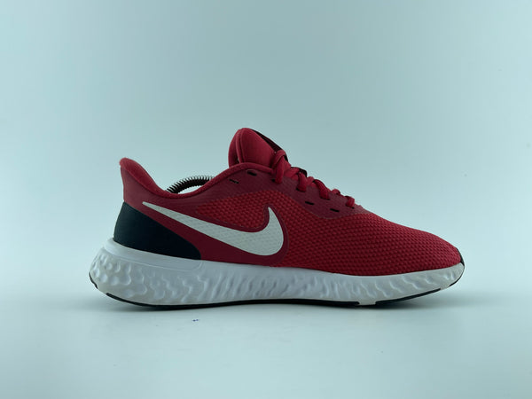 NIKE REVOLUTION 41