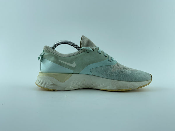 NIKE REACT 39