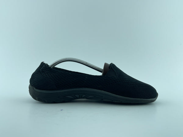 SKECHERS (WOMEN'S) 39.5