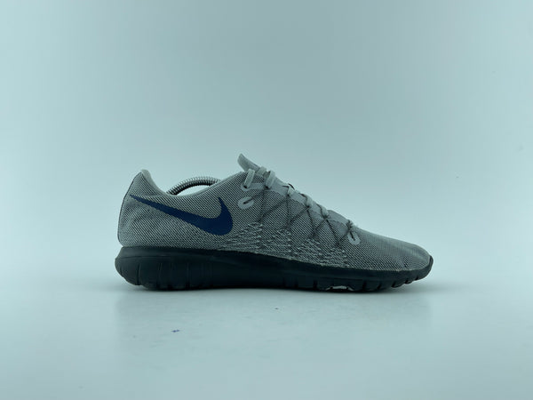 NIKE FLEX FURY 43