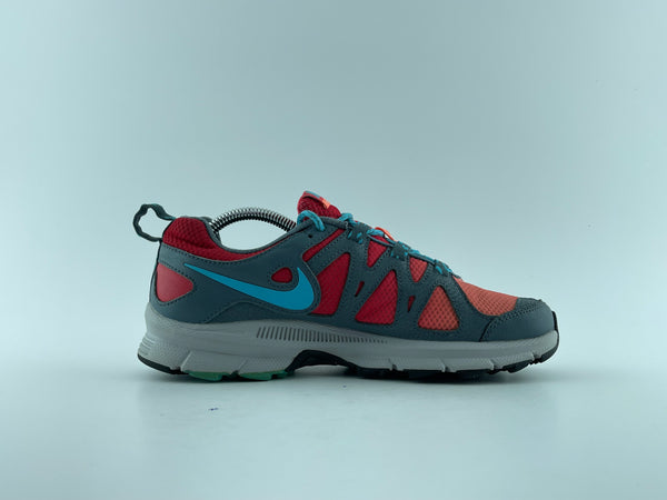 NIKE ALVORD 10 40