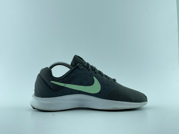 NIKE DOWNSHIFTER RUNNING 7 40.5